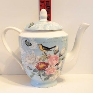 Stechcol Gracie Tea Pot with Roses, Butterflies, and a Bird in Blue
